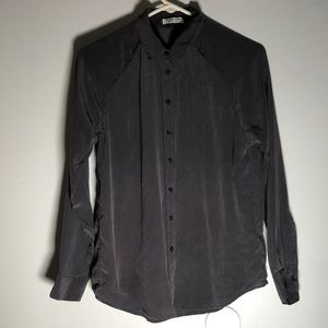 Everlane 100% Silk Gray Blouse - Small